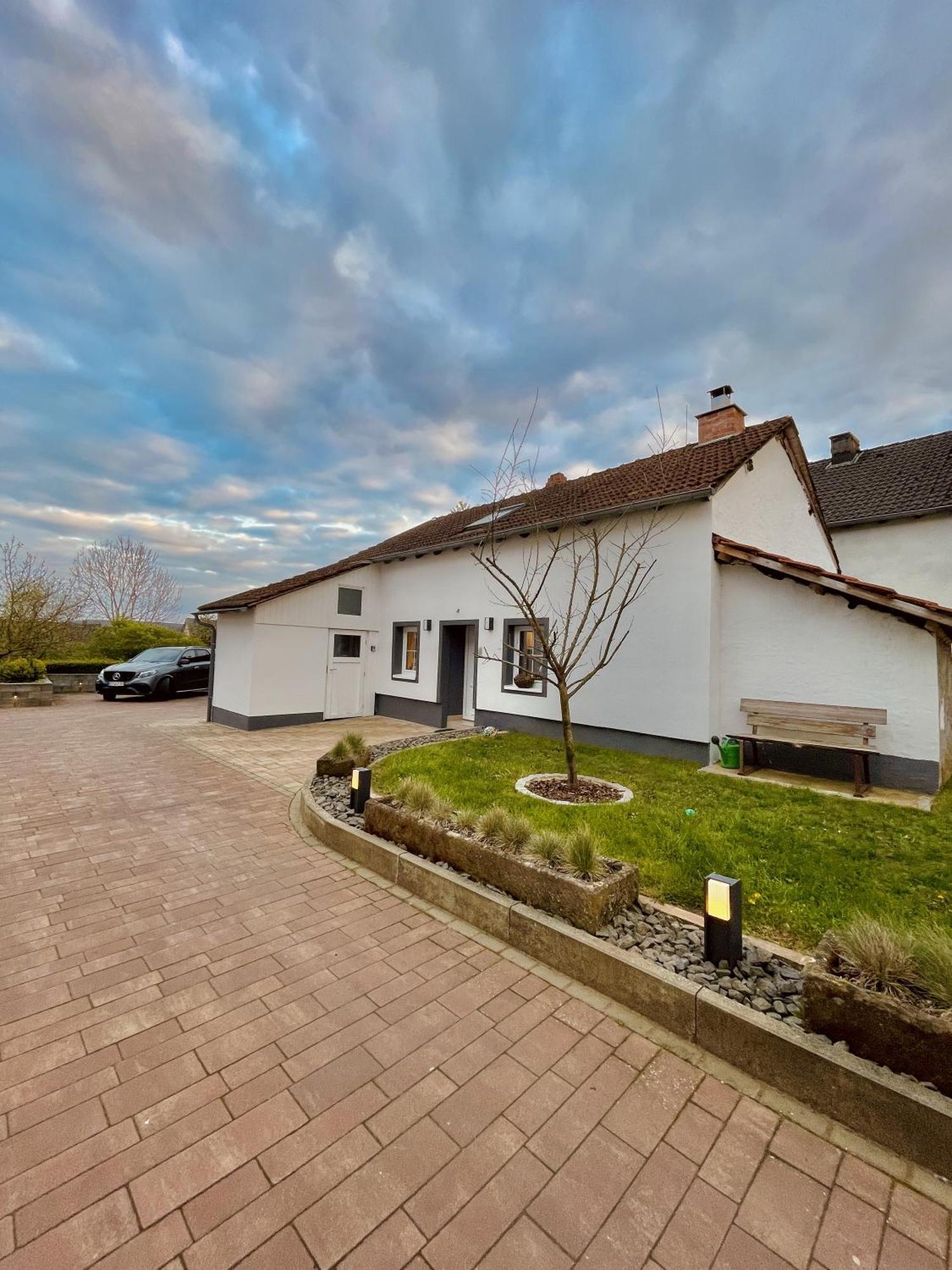Kleines Backhaus In Der Eifel Villa Feuerscheid Exterior foto